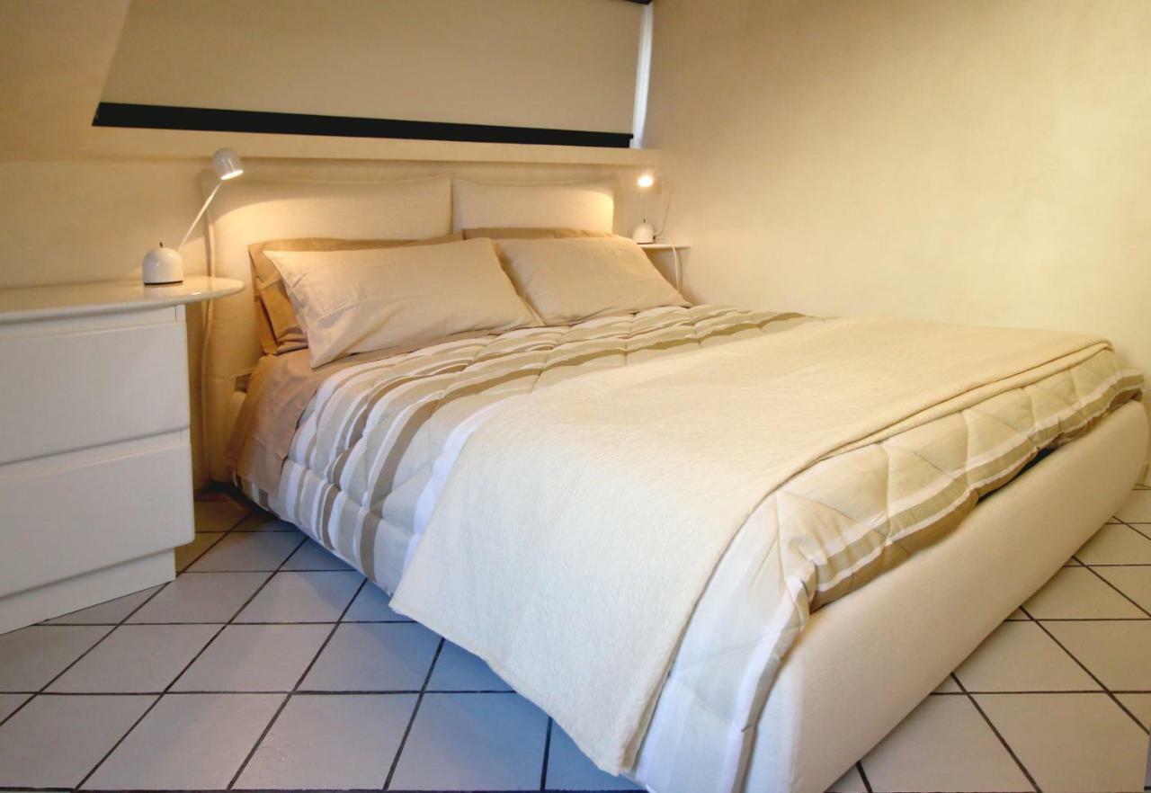Mansarda Luminosa In Centro Sul Mare - Attic By Sea Lägenhet Sanremo Exteriör bild